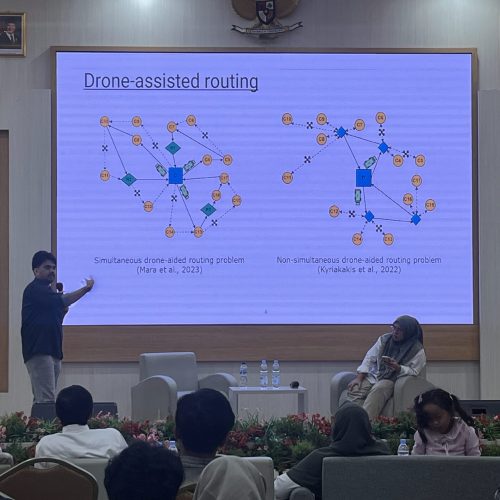 International Guest Lecturer : Inovasi Drone dan Algoritma Evolusioner untuk Logistik Kemanusiaan